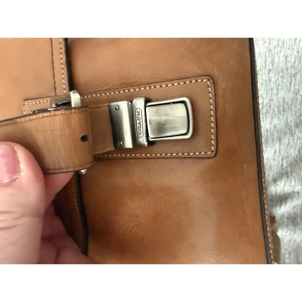 Coach Vintage Leather Messenger Bag Briefcase, Natural Color 2005 5A06